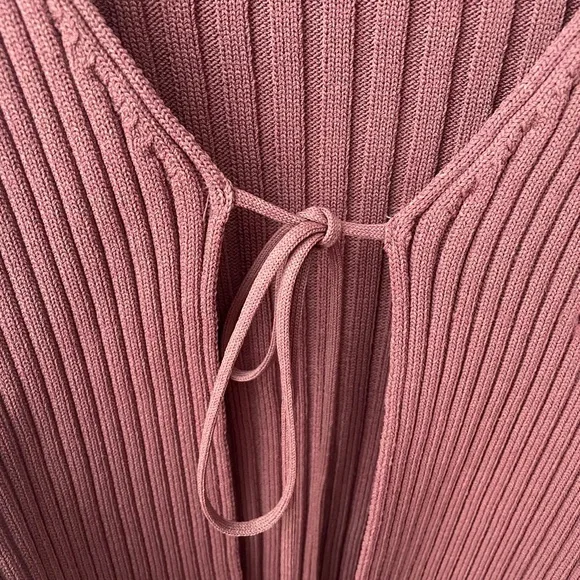 Zara Ribbed Knit Top - Picture 3 of 6